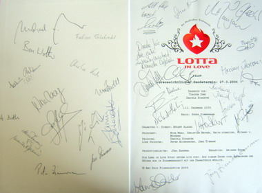 lottaautog.JPG